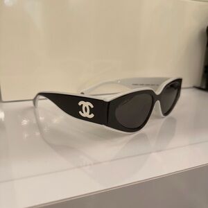 CHANEL Black and White Cat-Eye Logo Sunglasses